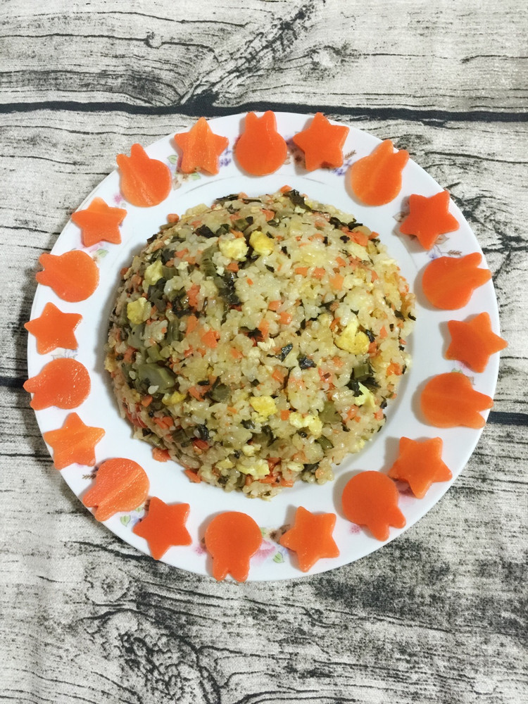 酸菜什锦炒饭的做法