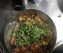干锅牛蛙（家庭简易版）的做法