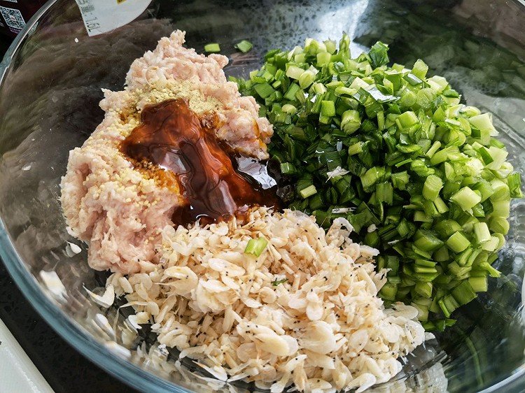 韭菜猪肉虾皮云吞的做法