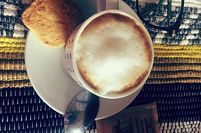 咖啡玛奇朵 caffè  macchiato