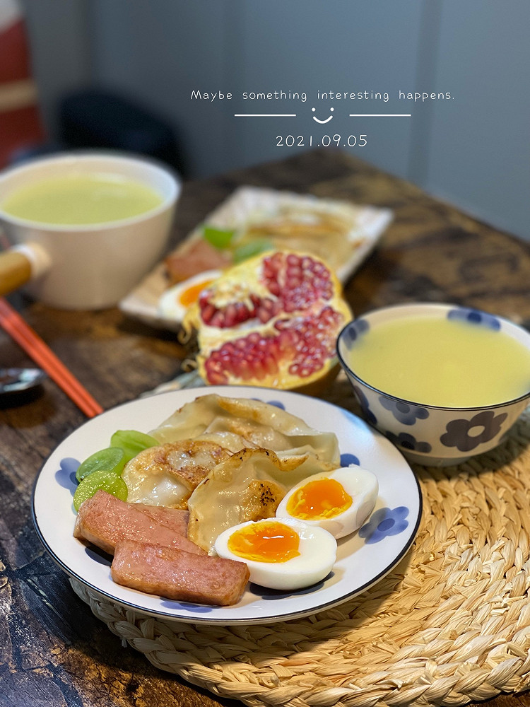 煎饺早餐的做法