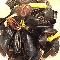 冬阴淡菜（Mussels）汤的做法图解10