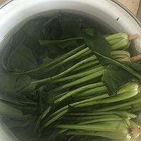 菠菜丸子汤的做法图解4