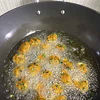 炸素丸子的做法图解8