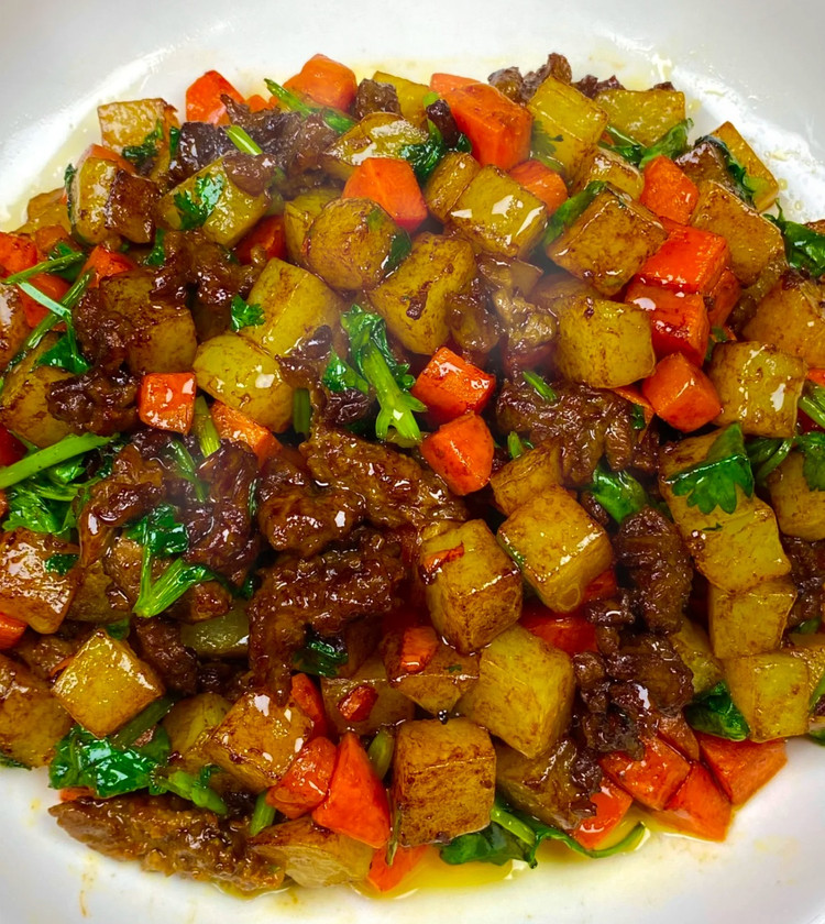 土豆牛肉粒的做法