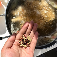 懒人下饭菜：鲜美鸡翅根乱炖蔬菜的做法图解5