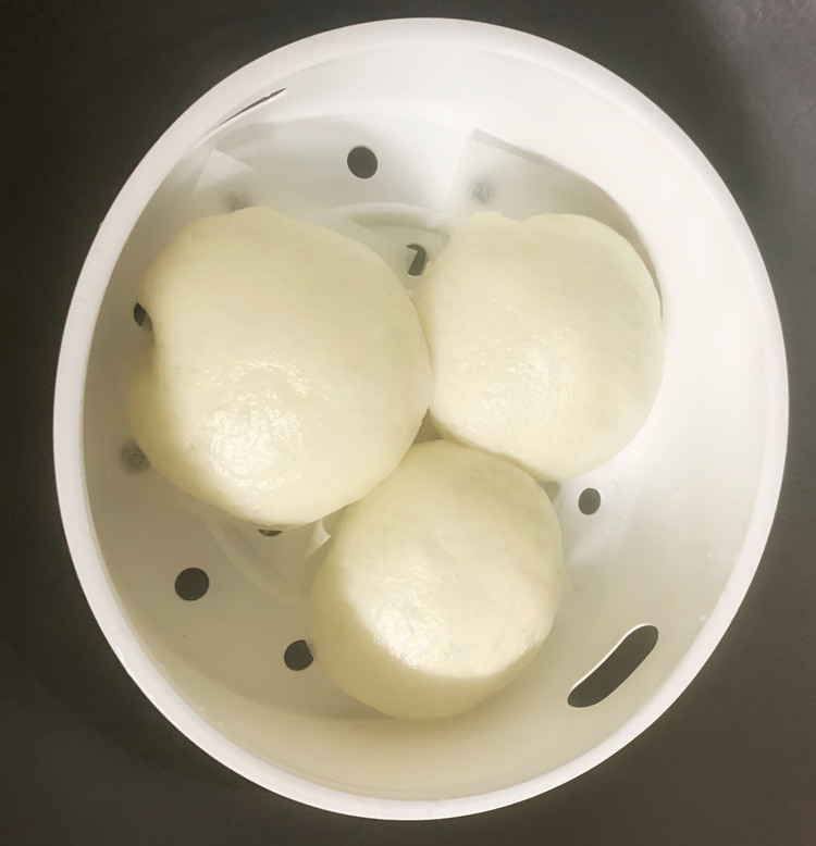 莲蓉包，内陆的，不是广式的做法
