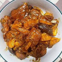 排骨炖土豆香菇，一个字香！的做法图解1