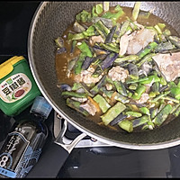 芸豆炖棒骨肉的做法图解4