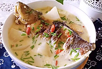 #我的养生日常-远离秋燥#豆浆萝卜鲫鱼汤的做法