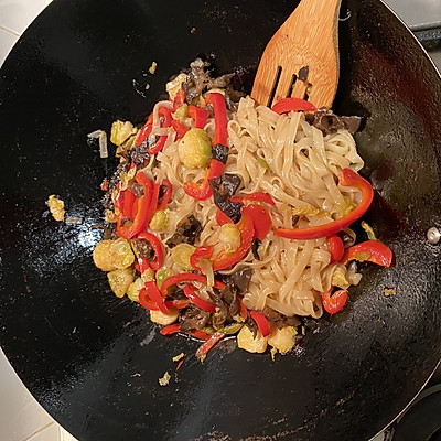 人人都爱的“素炒米粉”