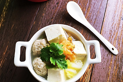 特色老汤肉丸豆腐