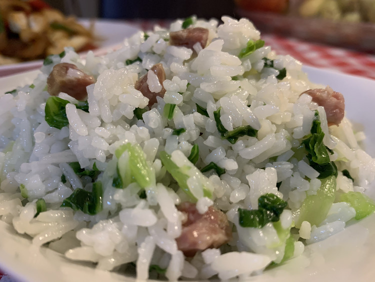 【荼靡美食】上海腊肠菜饭的做法