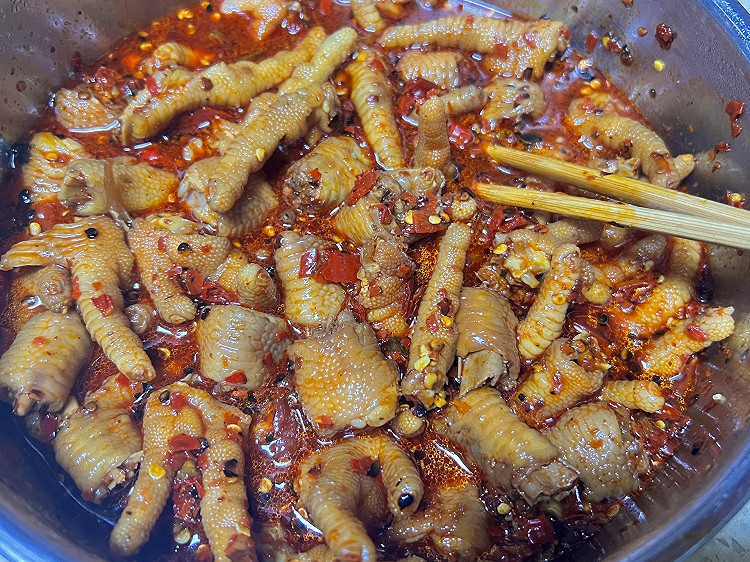 糊辣壳鸡爪的做法
