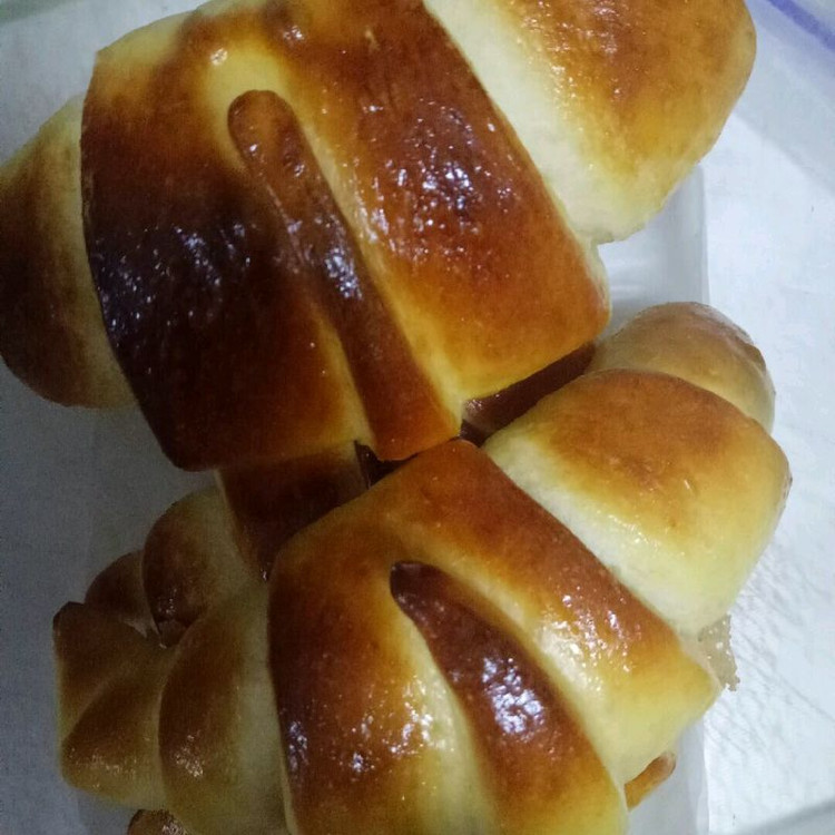 中式油酥面包(不用出膜，普通面粉制作)的做法