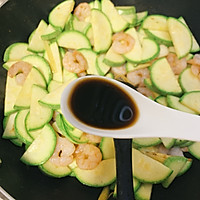 减脂️食-西葫芦炒虾仁的做法图解5