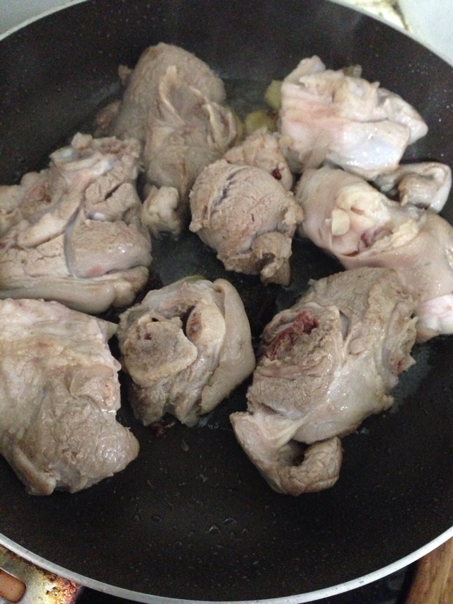 健脾养胃-甘草羊肉汤的做法图解3