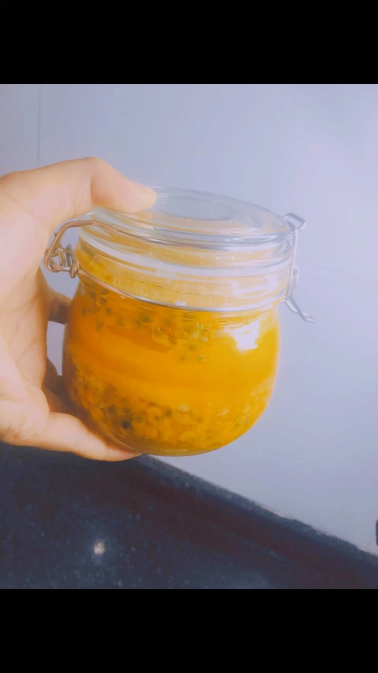 柠檬百香果蜜的做法