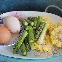 #321沙拉日#黄金馒头藜麦果蔬蛋沙拉的做法图解3