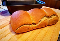 玉米面包（俄版大列巴）的做法