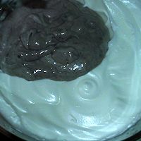 紫薯戚风蛋糕的做法图解11