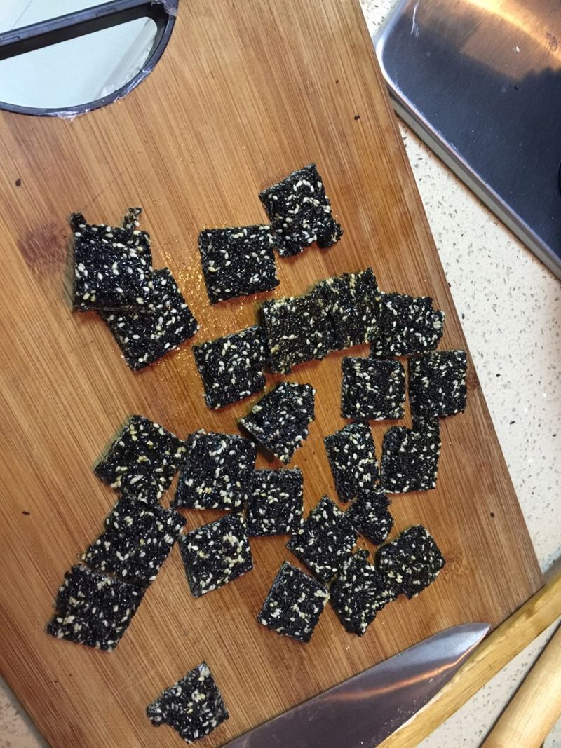 简单的芝麻糖