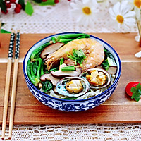 #钟于经典传统味#鲍鱼对虾香菇菠菜面的做法图解18