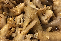 蒜香无骨鸡爪子的做法