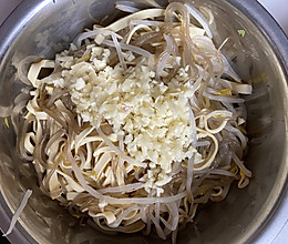 粉条爱上豆腐丝-可口凉菜的做法