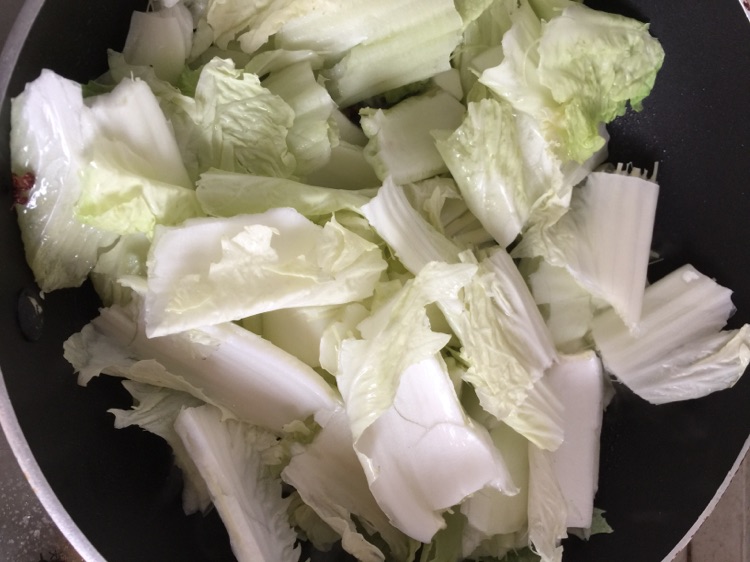 醋溜白菜的做法图解3