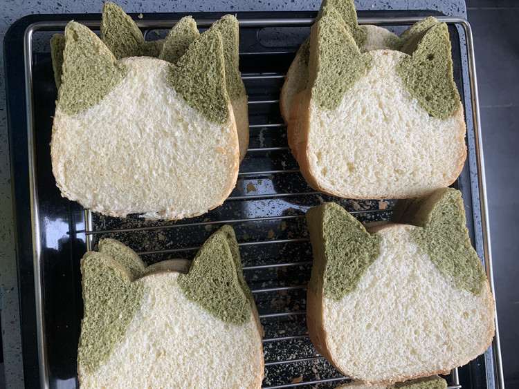 绿茶猫咪吐司的做法