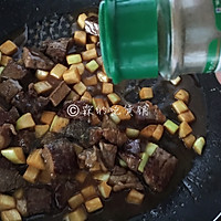 #就是红烧吃不腻！#茭白牛排粒的做法图解12