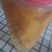 零添加的黄桃罐头