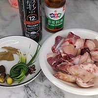 美味也可以很简单——红烧猪蹄的做法图解1