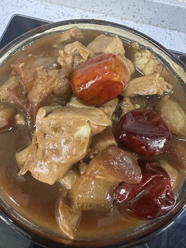 红烧肉炖豆腐  嫩嫩滑滑 入口极香的做法