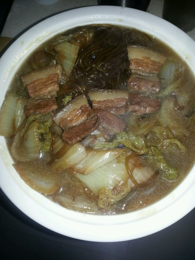 大喜大牛肉粉试用之猪肉白菜炖粉条的做法