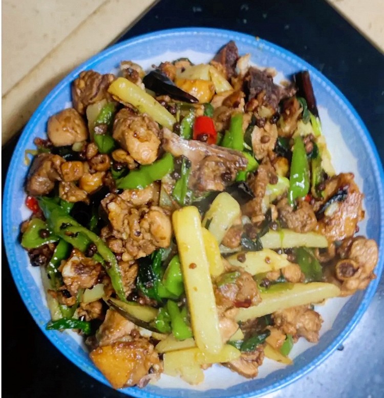 辣子鸡的做法