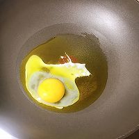 鸡蛋虾仁炒饭的做法图解3