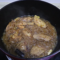 简单家常菜|鸡翅炖粉条的做法图解7