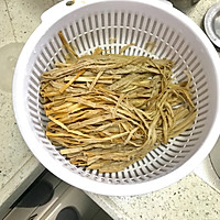 笋干炖肉的做法图解1