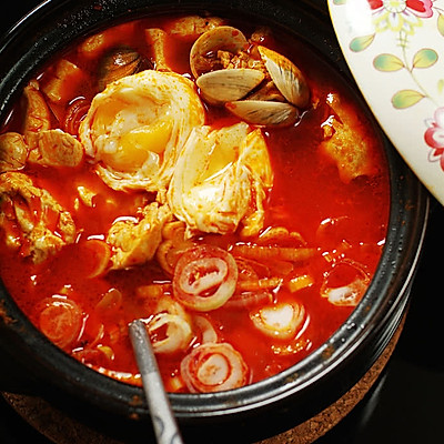 【韩国美食】—辣味嫩豆腐汤