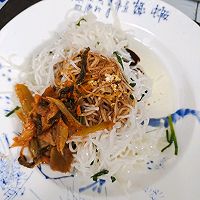 云南菜-牛肉酱曲靖蒸饵丝的做法图解6