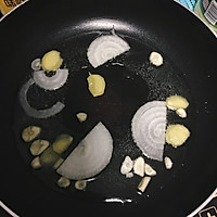 秘制酱香鸡腿的做法图解5