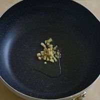 五柳菜肉末四季豆的做法图解3