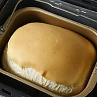 面包机做面包的方法（鸡蛋牛奶吐司）的做法图解6