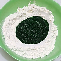 菠菜汁饺子的做法图解3