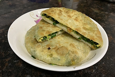 鲜香美味的韭菜鸡蛋馅饼