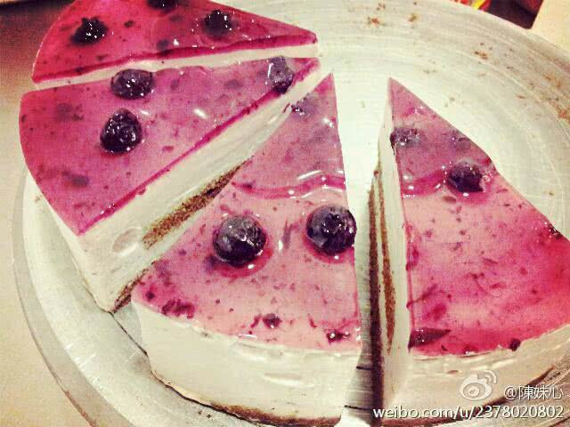蓝莓慕斯蛋糕（超简易）的做法