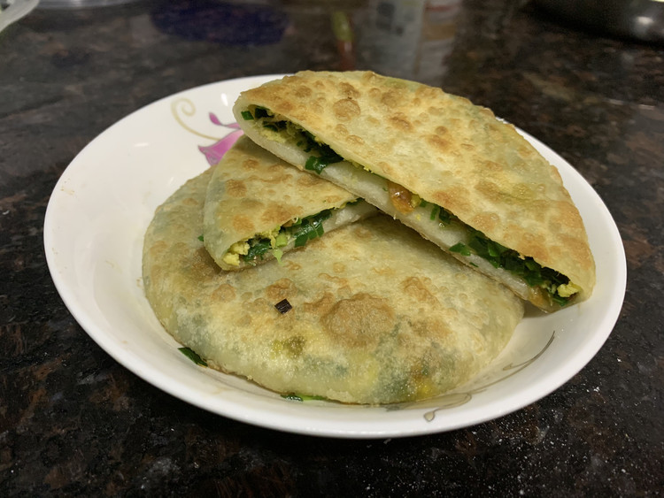鲜香美味的韭菜鸡蛋馅饼的做法