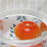 菠菜鸡蛋番茄虾仁炒面的做法图解1